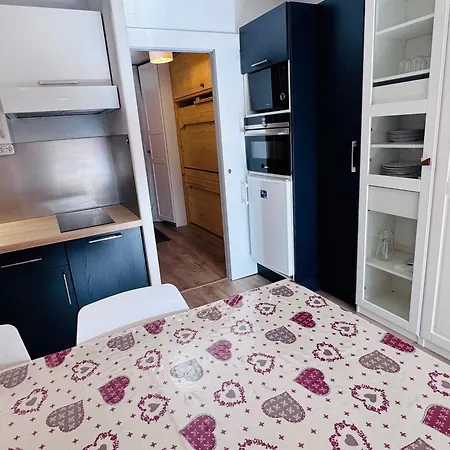 Confortable Aux Deux Alpes - Grand Balcon Ensoleille - Fr-1-546-61 Apartment
