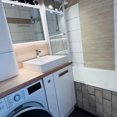 Apartment Confortable Aux Deux Alpes - Grand Balcon Ensoleille - Fr-1-546-61 *